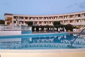 Meta Residence Hotel