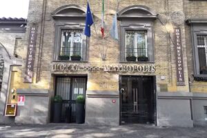 Metropolis Hotel di Charme – Les Collectioneurs