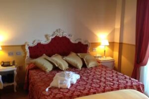 Milan Bed & Breakfast Attic Domotic Brera Garibaldi Solferino Fashion Street Downtown the City