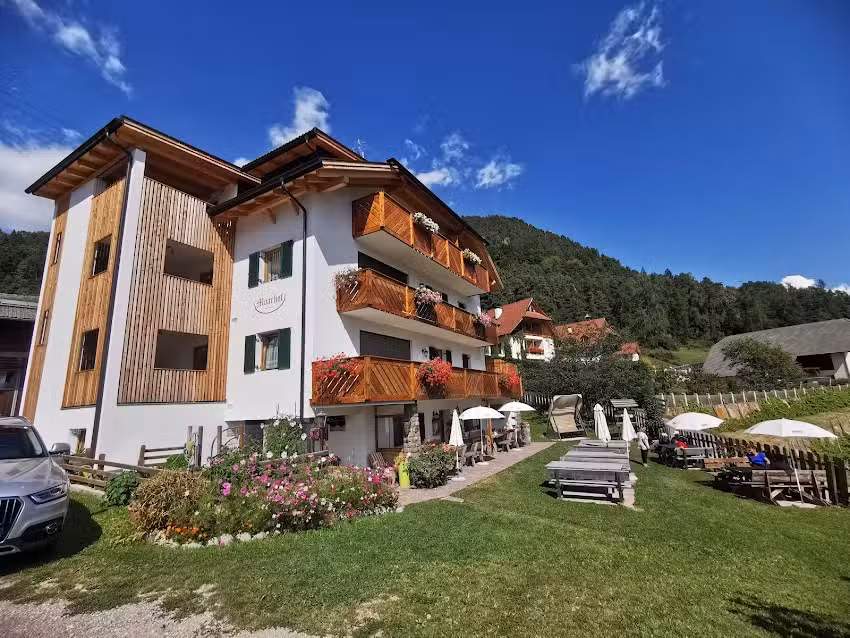 Moarhof in Oberbozen – Hofschank und Ferienwohnungen