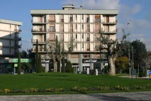 Monticlaris Foresteria Self Contained