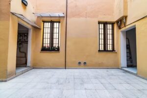 Morgana sotto le torri CENTRO STORICO