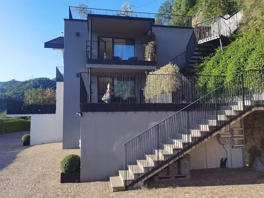 MySpring panoramic suites