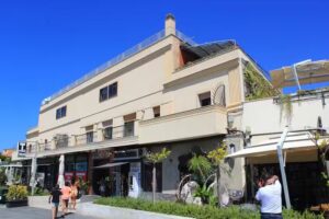 N-Host Airport Torre Clementina INN