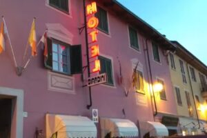 Nuovo Hotel Giardini