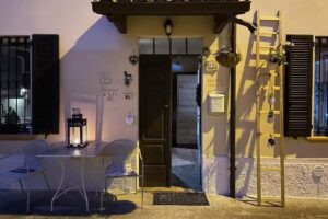 Old School Bacedasco B&B