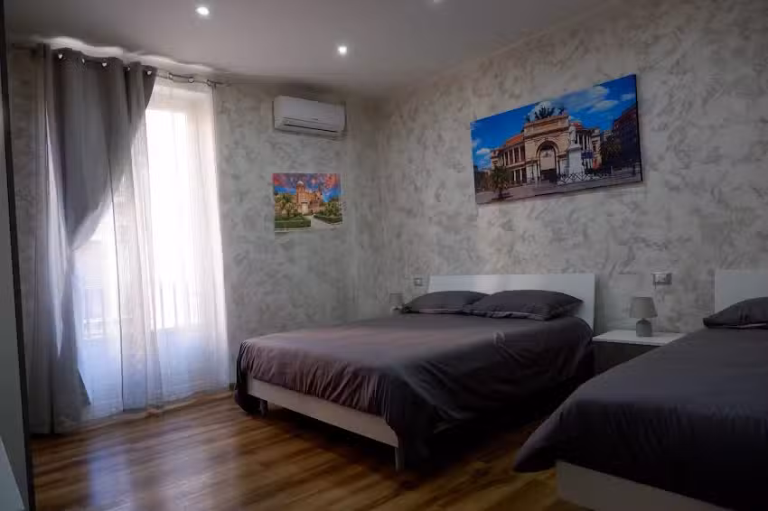 Oreto Central Station