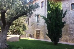 Ostello “Villa Francescatti” chiuso – Nuova sede Ostello della Gioventù “Santa Chiara”