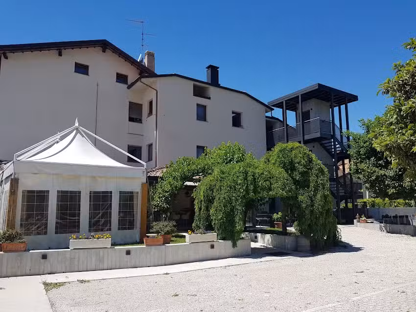 Osteria – Bed & Breakfast – Affittacamere 38° Parallelo