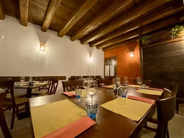 Osteria Violina Da a Rossa