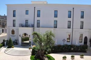 OSTUNI PALACE Hotel, Bistrot & SPA