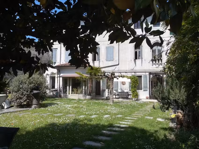 Palazzetto Scodellari