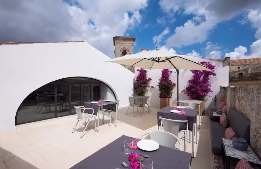 PALAZZO DE NOHA Boutique Hotel