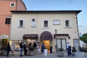 Palazzo Franceschini, 1600.