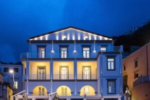 PALAZZO MURRANO – ADULTS ONLY