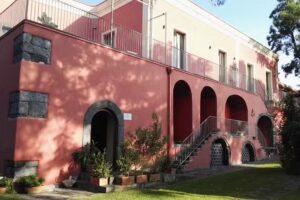 Palazzo Rosso – Ospitalità e Ristorante