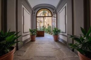 Palazzo Tintori Garden by Florence Luxury Home