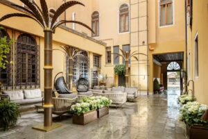 Palazzo Veneziano – Venice Collection