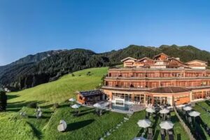 Panoramahotel Taljörgele