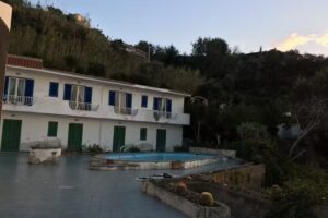 Paradise Beach Hostel