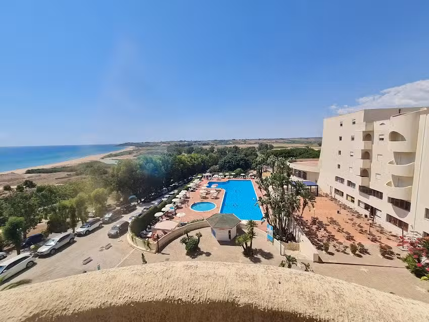 Paradise Beach Resort