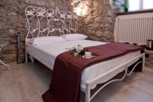 Pasticceria Caffetteria Bed and Breakfast Quadretto