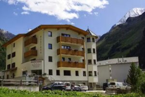 Pensione Ristorante Montana S.N.C.