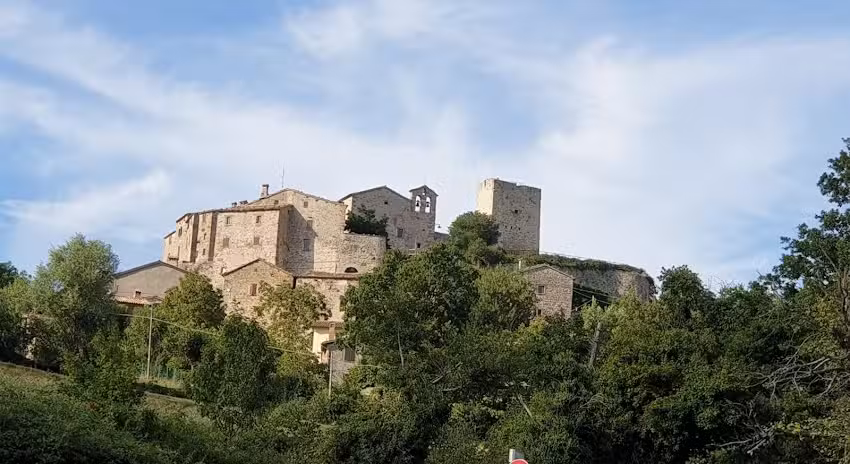 Petrella Guidi Lodge & Historical Hideaway