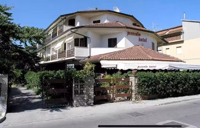 Piccolo Hotel