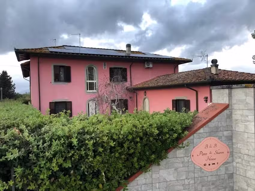 Pirro & Sharon House B&B