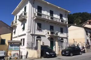 PITELLI, MARE E COLLINA.