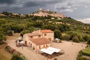 PODERE MONTAUZZO Tenuta di Montemassi