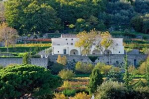 Portico Del Paradiso