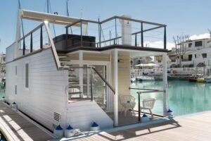 Portoverde Luxury Houseboat