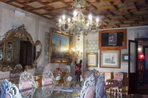 Privacy Room Bed & Breakfast