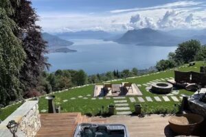 Private Luxury Spa-Retreat with Spectacular View over the Lake Maggiore