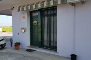 Queen Elizabeth – CIN : IT038001B4WFVDIPAA – Affittacamere