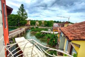 Regia Rosetta – Royal Rooms Borghetto