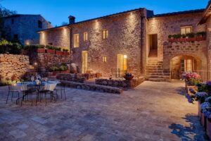 Relais La Costa Historical Residence