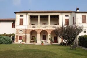 Relais Villa Gozzi B&B