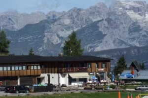 Residence e Ristobar Prada