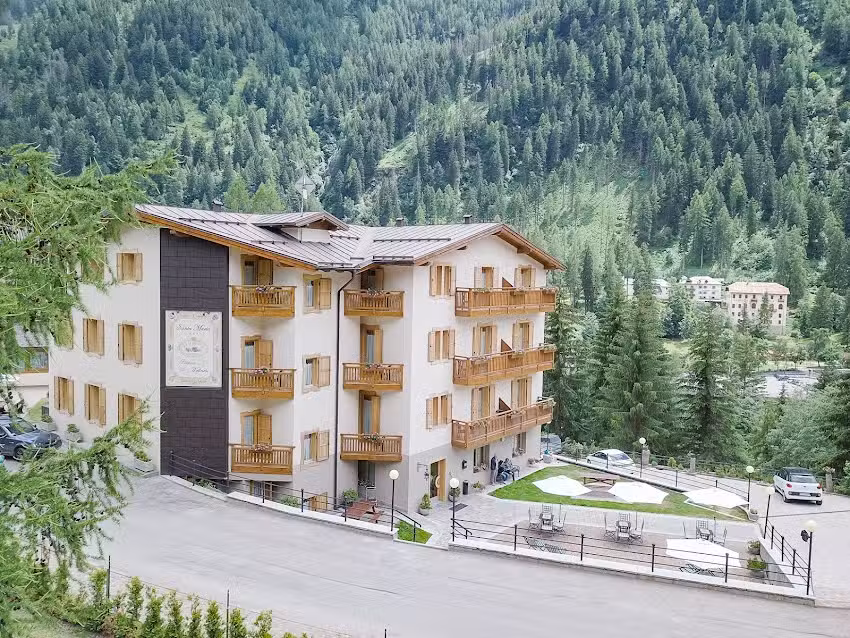 Residence-Hotel Santa Maria piscina & wellness