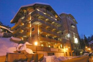 Residence Limone Palace