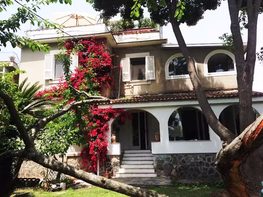 Residenza le Rose Villa d’Arte