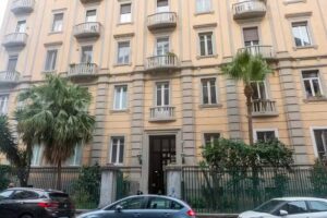 Resta cu’mme Vomero