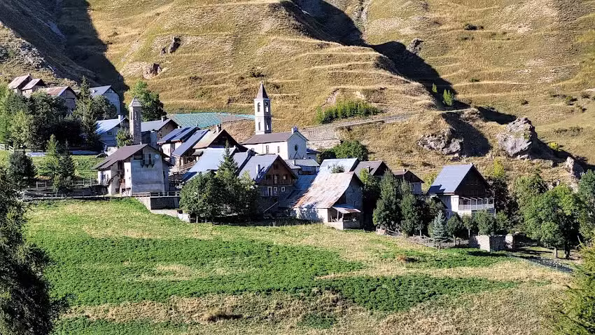 Rifugio Becchi Rossi