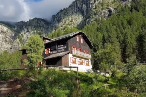 Rifugio Bedole, Val di Genova (Tn)