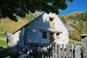 Rifugio Dante Castelnuovo al Cedo