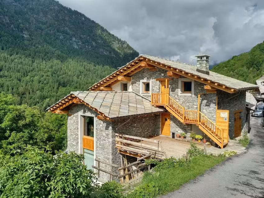 Rifugio escursionistico “Delfin dal Pianhol”
