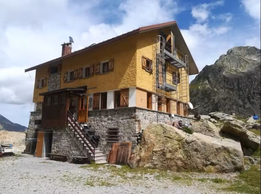 Rifugio Genova-Figari